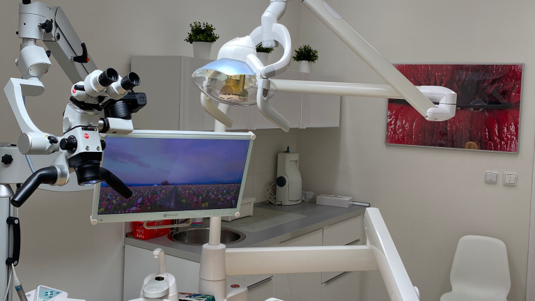 Zubní implantáty Praha