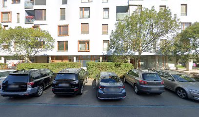 Zubní implantáty Praha